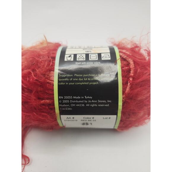 Sensations Halo Red Yarn Novelty Eyelash Textured 50g 49 yds 100% Nylon Skein - Picture 4 of 8
